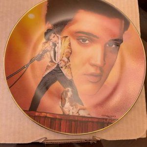 Elvis Presley Hound Dog Plate
